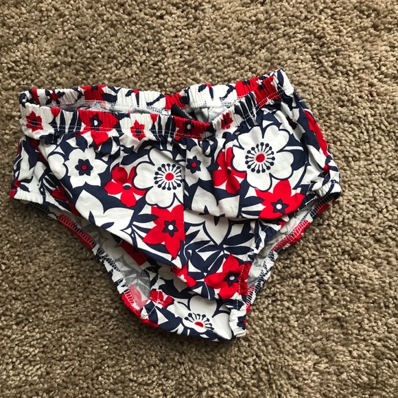 Girls dress - Picture 2 of 3